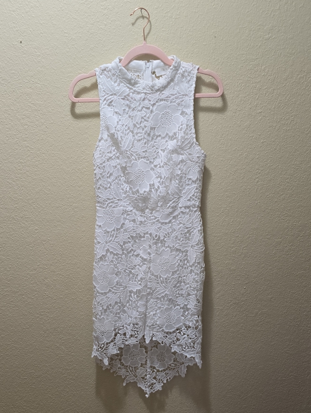 ASTR the Label White Crochet Lace High Neck Mini Dress Size Medium